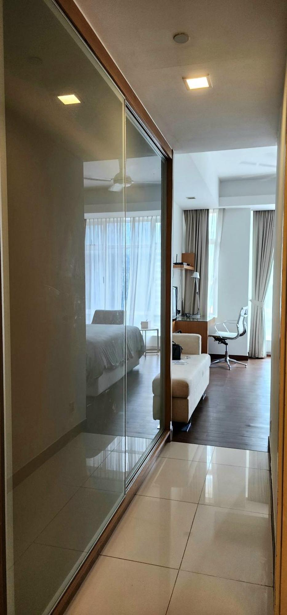Cozy Super King Bed Studio Walking To Petronas Klcc Kuala Lumpur Exterior photo